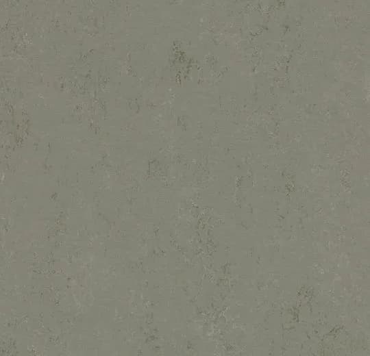 067916c6-653f-4cb5-8d5d-e71b4083ab82.webp