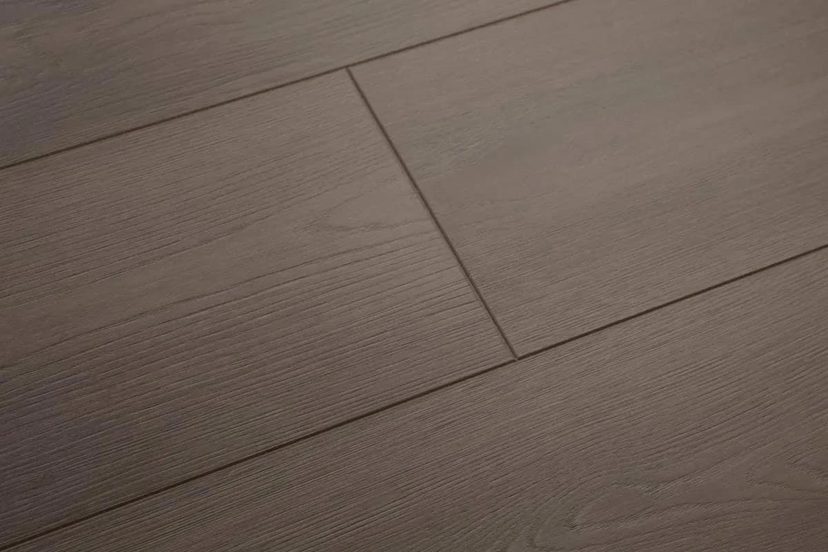 Ламинат Damy Floor Дуб Черный DFL-113st
